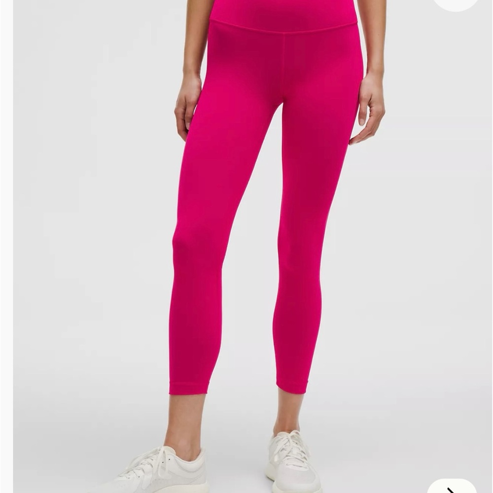 Lululemon Athletica Deep Pink Leggings -size 0 - 25 inch length